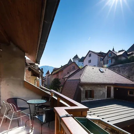Le Balcon Du Chateau - Aprtement 75 Square Meter In The Annecy Center Exterior photo