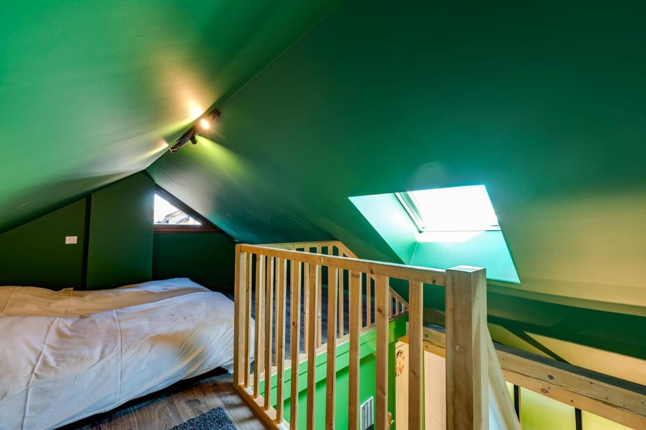 Le Balcon Du Château - 75m2 En Plein Cœur De La Vielle Appartement *